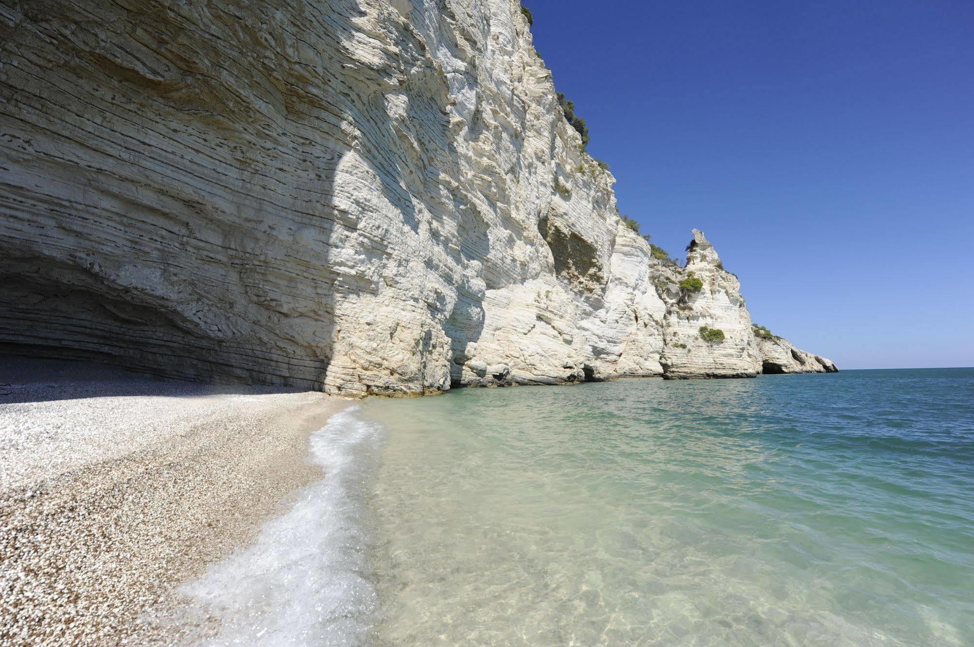 Pugnochiuso Resort - Hotel Del Faro Экстерьер фото
